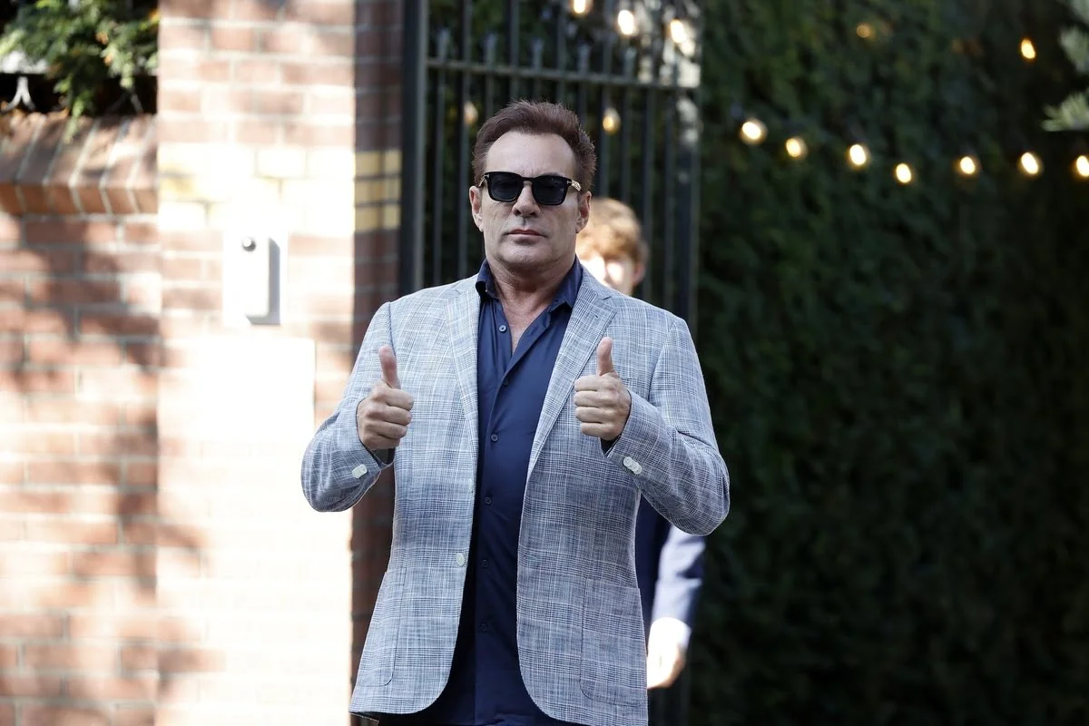 Gerard Joling reageert na biergevecht.