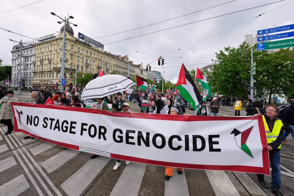 Protest tegen deelname Israël aan Eurovisiesongfestival in Wenen.